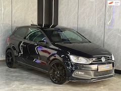 Volkswagen Polo - 1.6 TDI R-Line Edition |DSG|Pano|Stoelverw|Navi|Cruise|Clima|half Leer|Velgen