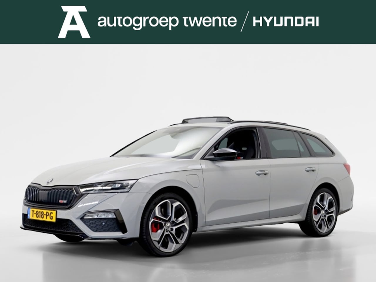 Skoda Octavia Combi - 1.4 TSI RS iV Business | Nardo Grey | Pano | Head-up | 19" - AutoWereld.nl
