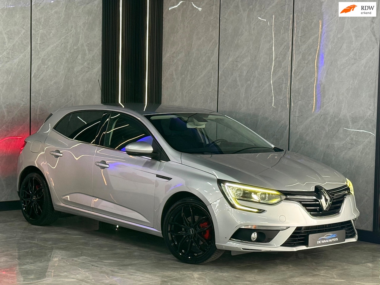 Renault Mégane - 1.5 dCi Eco2 Zen |Keyless|LED|Navi|Clima|Cruise|Boekjes - AutoWereld.nl