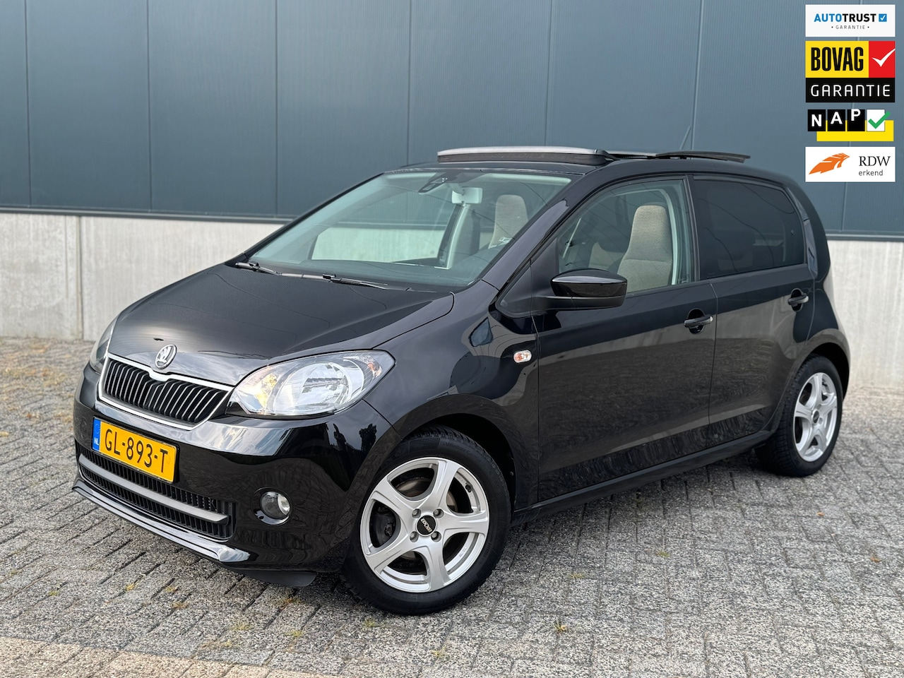 Skoda Citigo - 1.0 Greentech Style Pano / Automaat - AutoWereld.nl