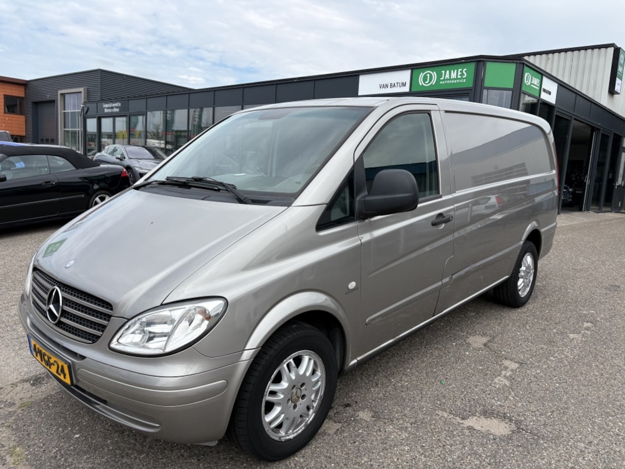 Mercedes-Benz Vito - 111 CDI 320 Lang HD 111 CDI 320 Lang HD - AutoWereld.nl