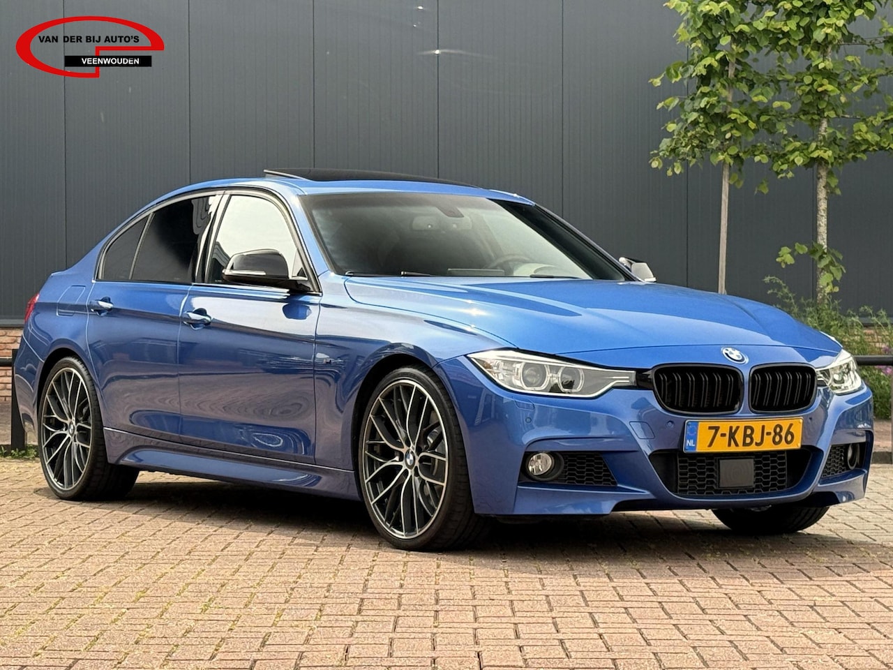 BMW 3-serie - 335i Upgrade Edition / NL-auto / 89dkm / Estoril - AutoWereld.nl