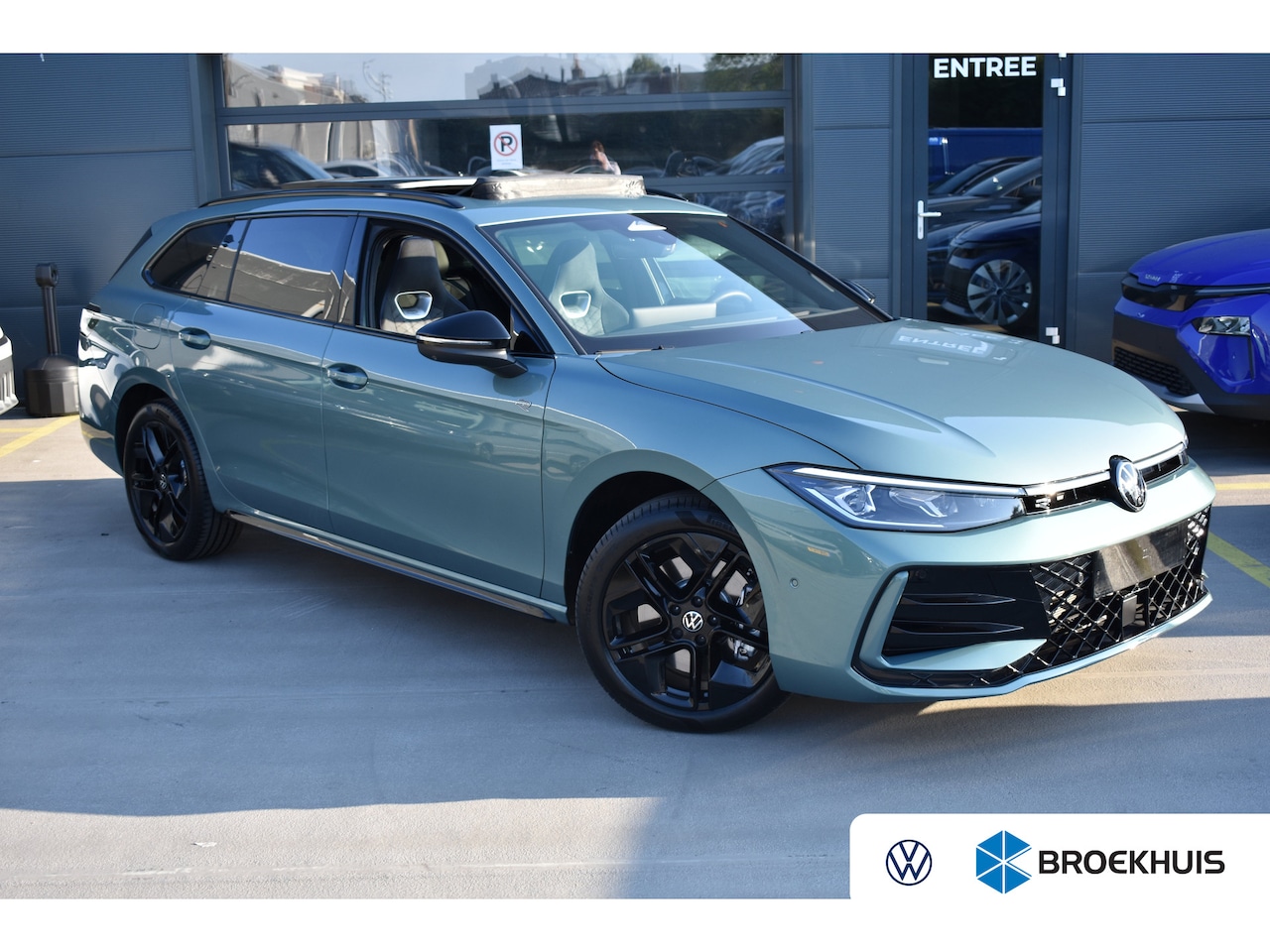 Volkswagen Passat Variant - 1.5 TSI eHybrid 272PK R-Line | Schuif-kanteldak | 360 camera | Head-up display | IQ Drive - AutoWereld.nl