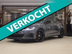 Volkswagen Golf - 2.0 TSI GTI TCR /PANO/CARPLAY/CAM/KEYLESS/ACC/DCC/VOL