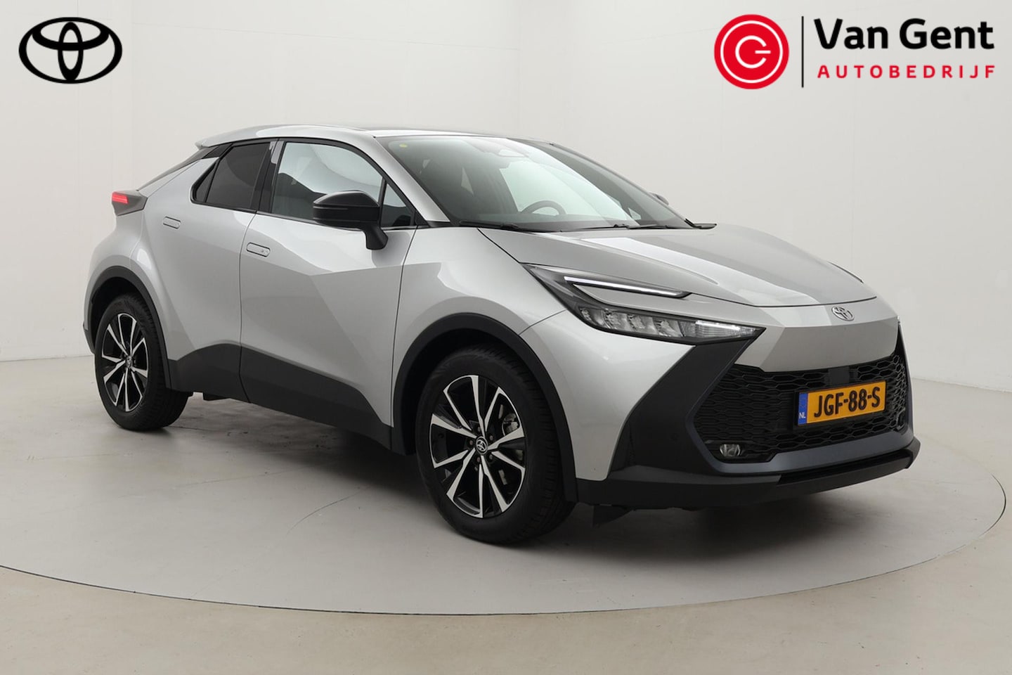 Toyota C-HR - 1.8 Hybrid 140 Dynamic | Dodehoek detectie | Apple Carplay / Android Auto | Keyless | Park - AutoWereld.nl