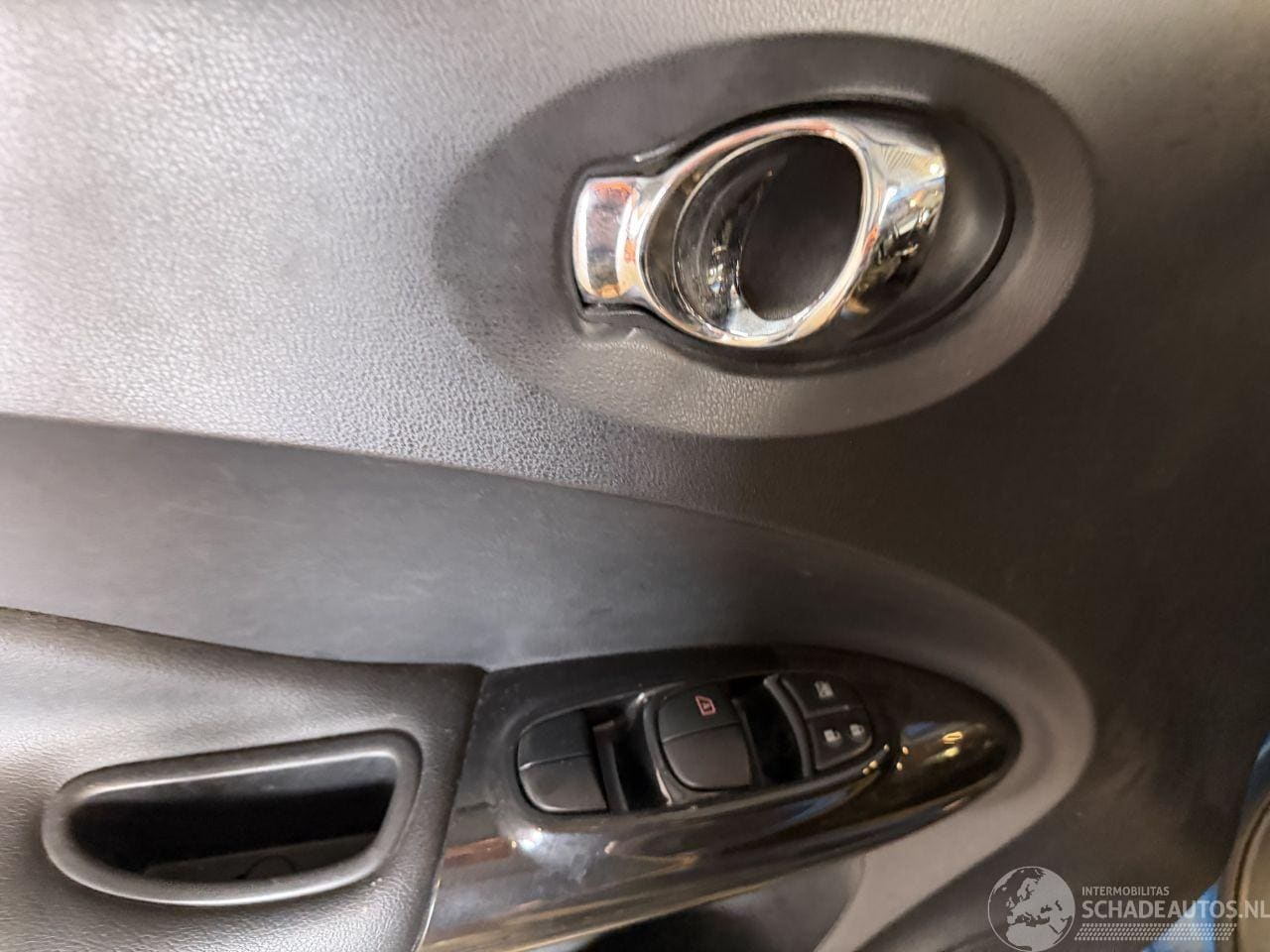 Nissan Juke - 1.2 DIG-T S/S N-Connecta 1.2 DIG-T S/S N-Connecta
