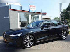 Volvo V60 - B3 163pk Geartronic Mild Hybrid R-Design | PANO | HARMAN | PILOT ASSIST | KEYLESS |
