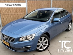 Volvo S60 - 2.0 T4 Momentum 190pk | Navigatiesysteem | Climate & cruise control | Trekhaak & 1800KG tr