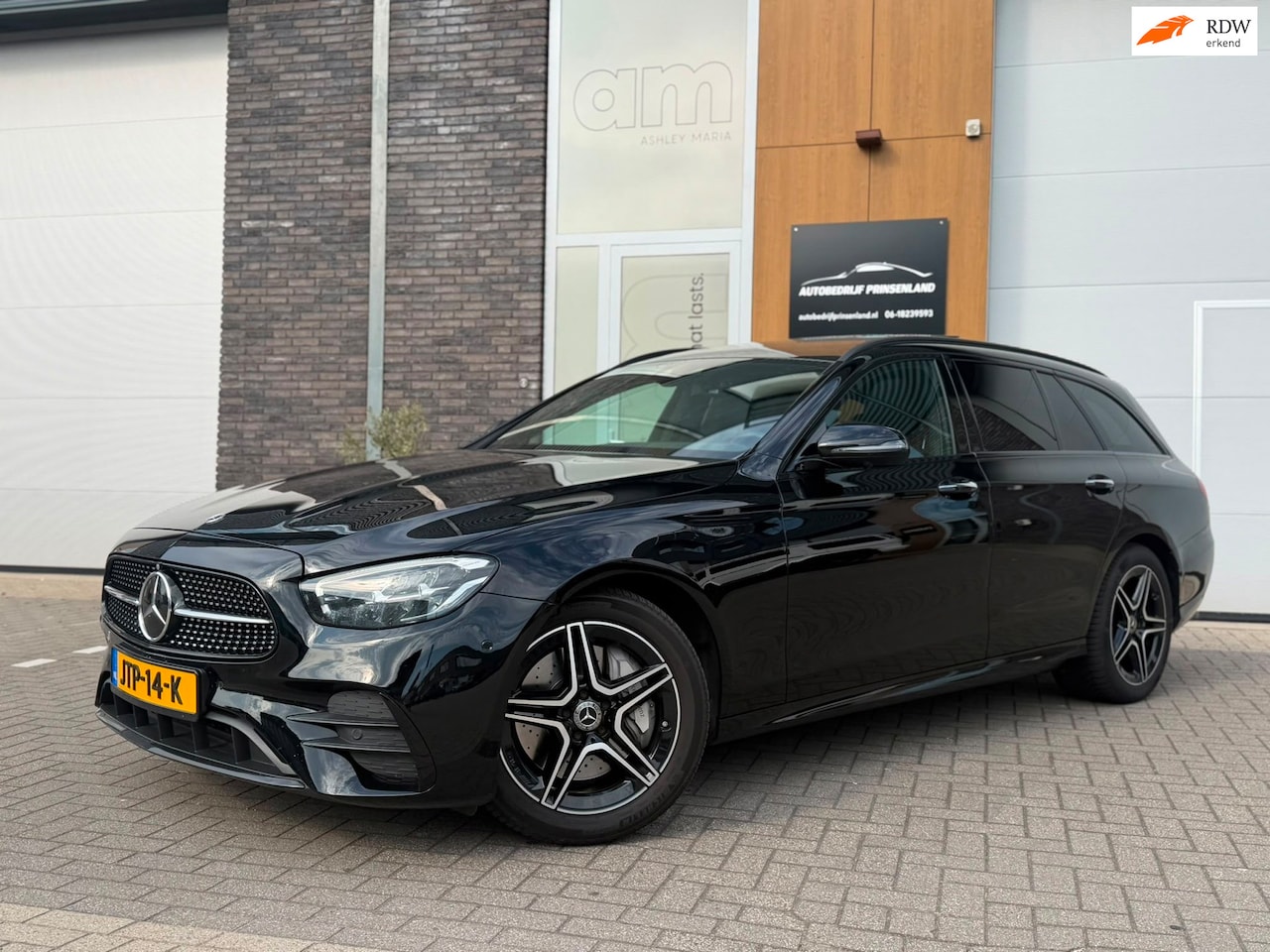 Mercedes-Benz E-klasse Estate - 300 e AMG Line | panoramadak | - AutoWereld.nl