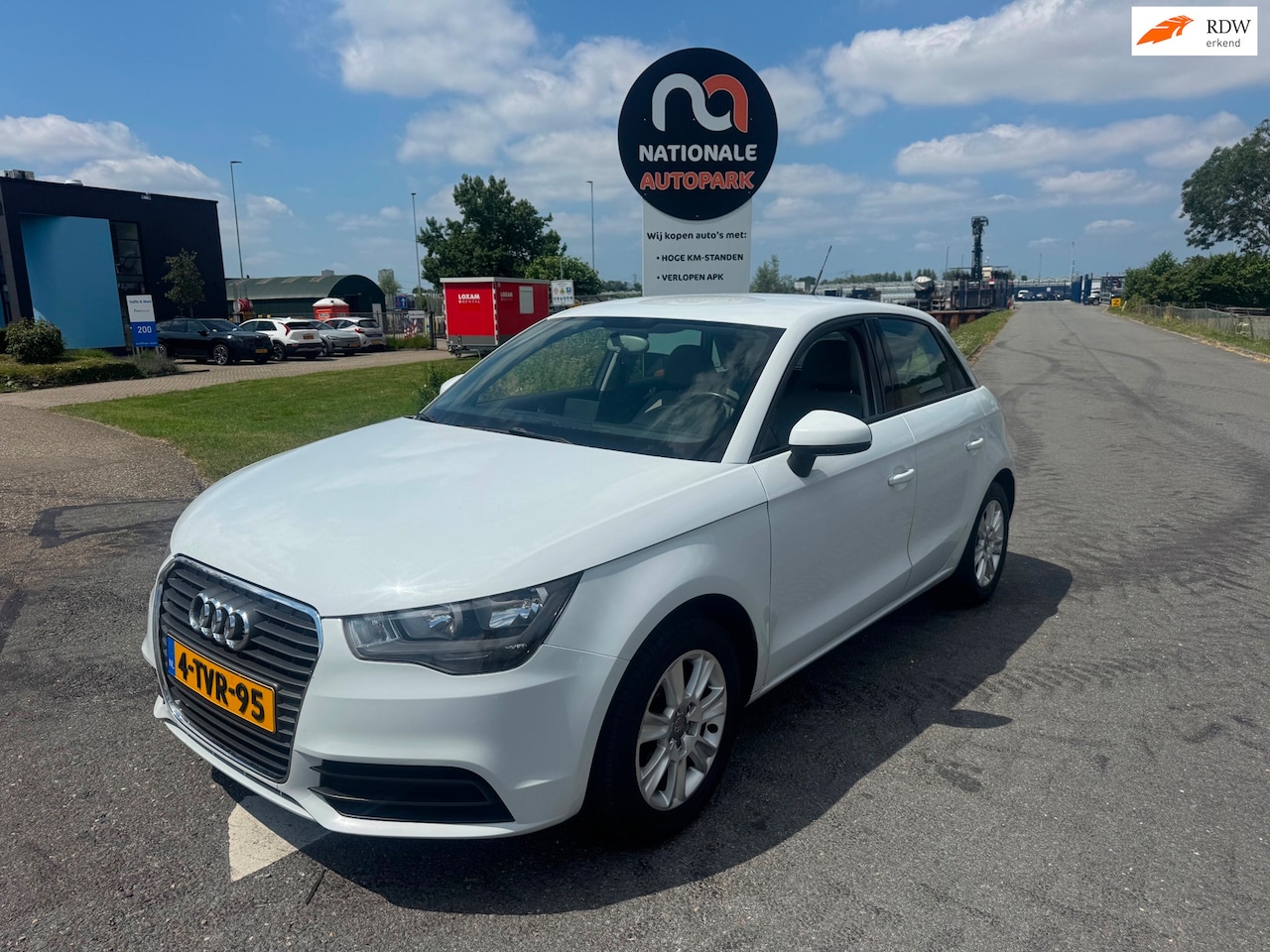 Audi A1 Sportback - 2014 * 1.4 TFSI CoD 109g. Attraction * AUTOMAAT * EXPORT & HANDEL - AutoWereld.nl