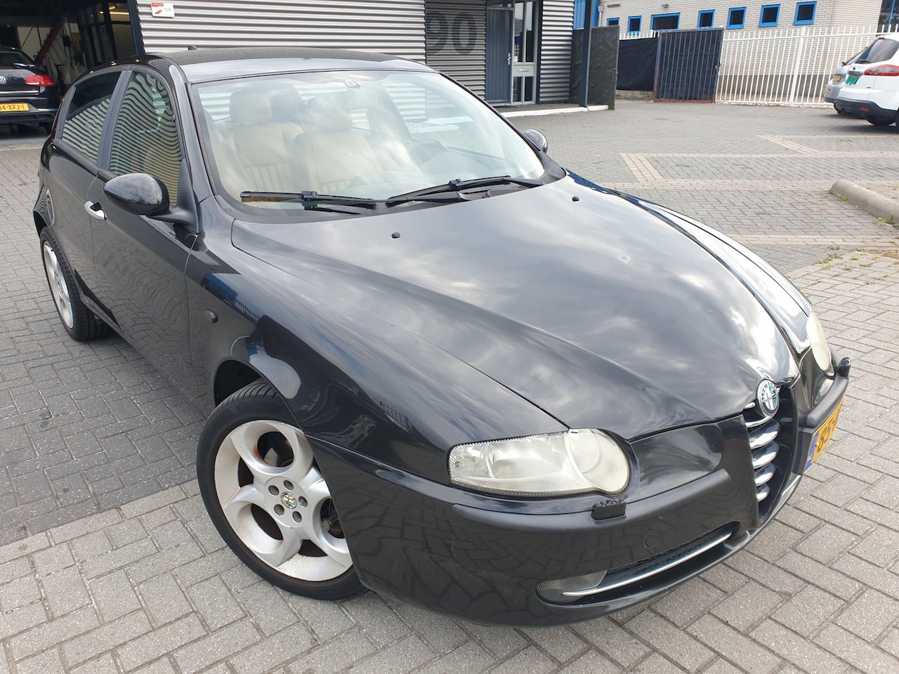 Alfa Romeo 147 - 1.6 T.Spark Veloce Edizione Limitata 1.6 T.Spark Veloce Edizione Limitata - AutoWereld.nl