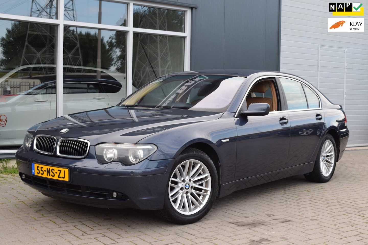 BMW 7-serie - 735i Executive | Lees beschrijving ! - AutoWereld.nl