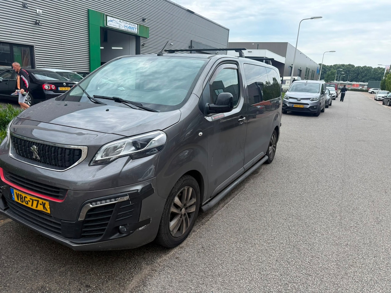 Peugeot Expert - 227S 2.0 BlueHDI 180 Sport Edition EXPORT MOTOR KAPOT - AutoWereld.nl