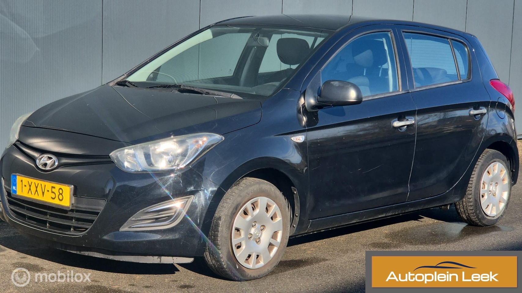 Hyundai i20 - 1.2i i-Motion APK25-01-2027 5DRS TREKHAAK - AutoWereld.nl