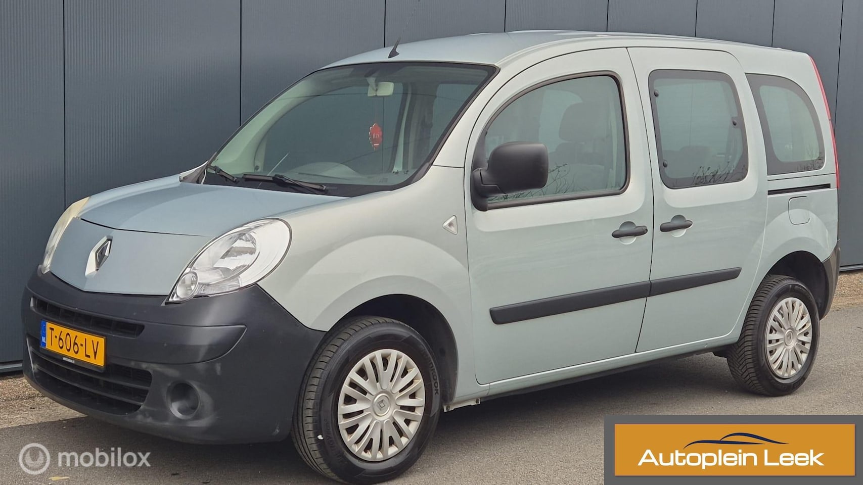 Renault Kangoo Family - 1.6-16V Expression 2X SCHUIFDEUREN - AutoWereld.nl