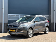 Ford Kuga - 1.5 Titanium Plus 4WD bj.2015 Autom|Pano|Navi|Trehaak