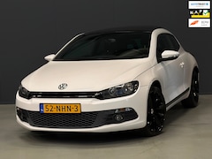 Volkswagen Scirocco - 1.4 TSI Highline Plus AUTOMAAT PANO/LEDER/CRUISE | KEURIGE AUTO