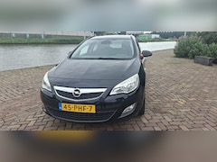 Opel Astra Sports Tourer - 1.4 Turbo Edition