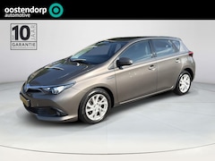 Toyota Auris - 1.8 Hybrid Executive | Navigatie | Camera | Stoelverwarming