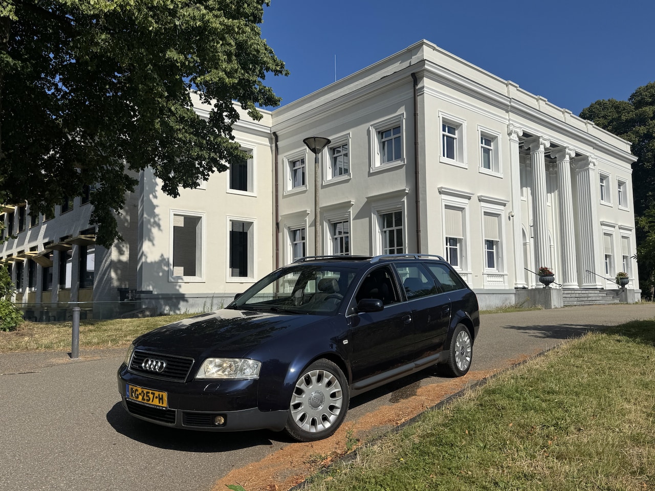 Audi A6 Avant - 4.2 V8 UNIEK!, YOUNGTIMER 2.0 !! - AutoWereld.nl
