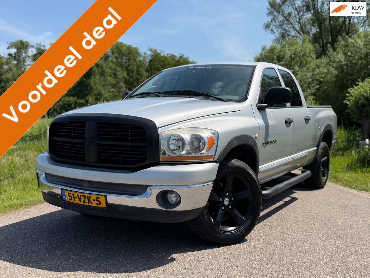 Dodge Ram 1500 - 4.7 V8 Automaat / 4x4 / LPG G3 / Airco / Youngtimer / 5 Zits / Trekhaak / Cruise / Sidebar - AutoWereld.nl