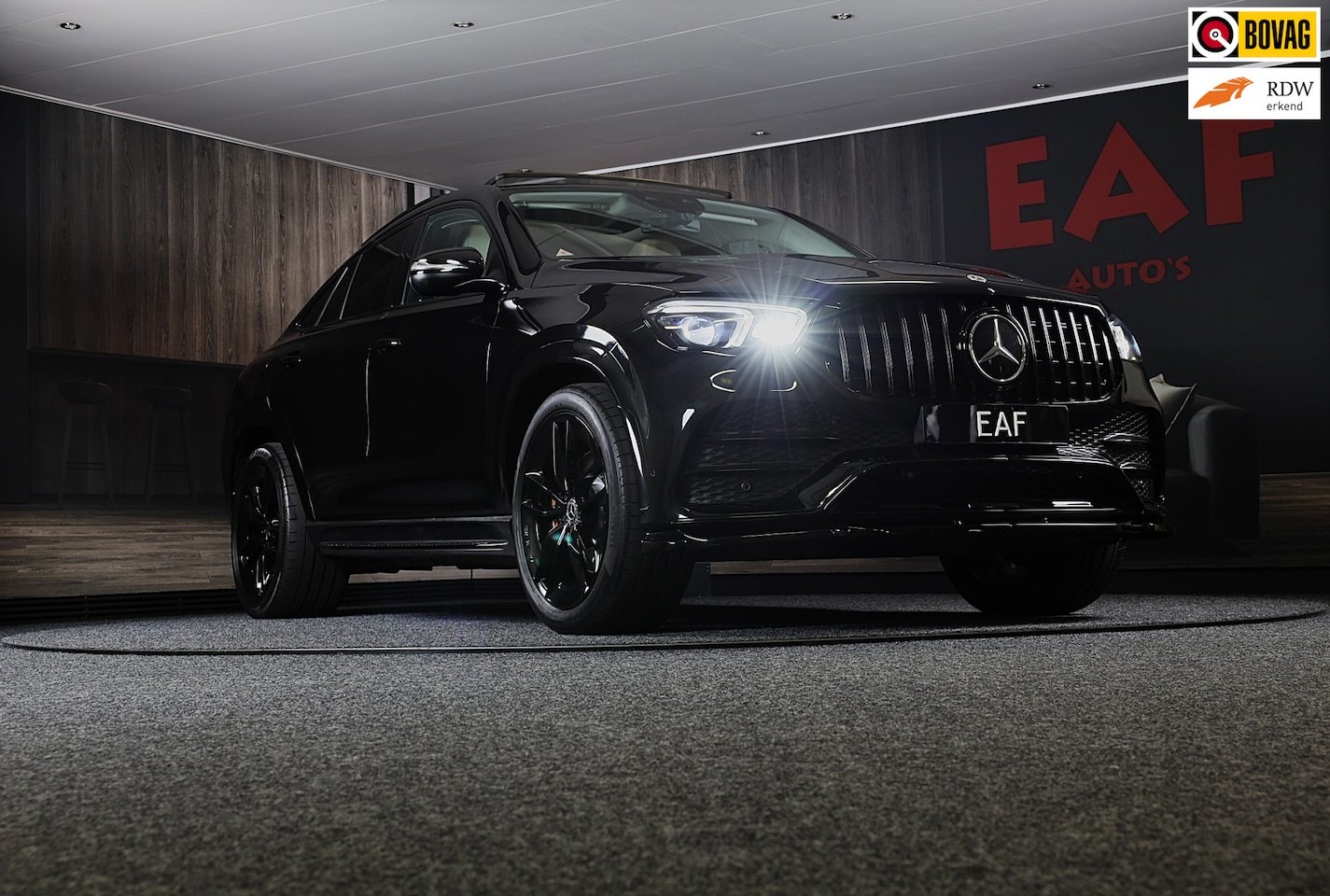 Mercedes-Benz GLE-Klasse Coupé - 350 e 4MATIC AMG 63 Look / 360 Camera / Acc / Lane Assist / Dode Hoek / Open Panoramadak / - AutoWereld.nl
