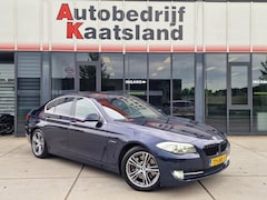 BMW 5-serie - 528i High Executive 3.0 6 in-lijn - Open Dak - Groot Navi - Bi-Xenon