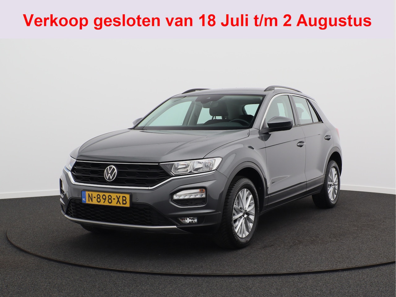 Volkswagen T-Roc - 1.0 TSI Style/ lage km/ trekhaak! - AutoWereld.nl