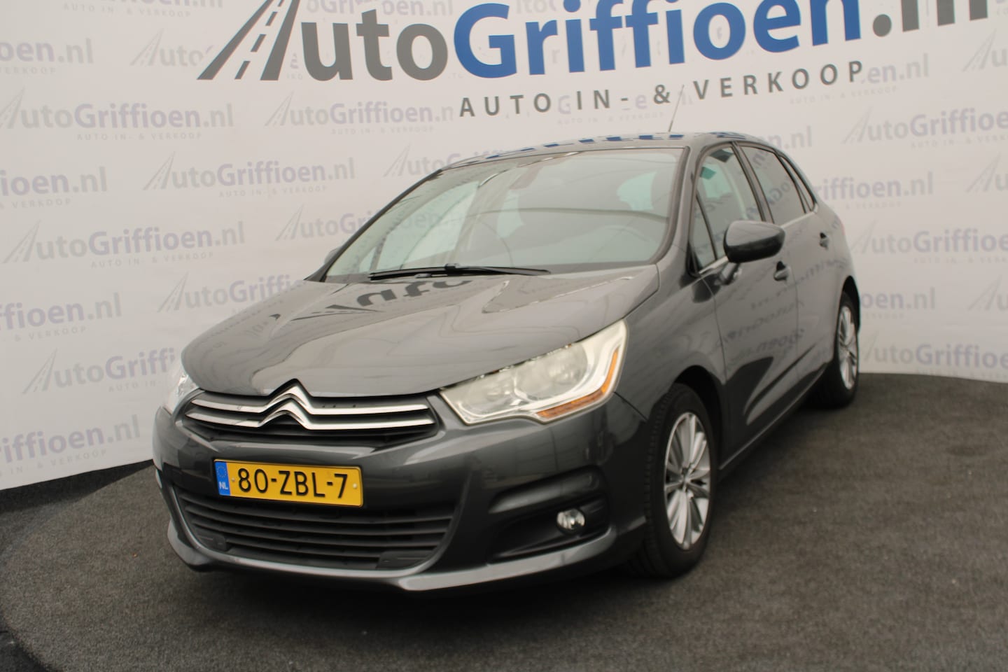 Citroën C4 - 1.6 VTi Collection nette hatchback met trekhaak met nieuwe APK bij aflevering - AutoWereld.nl