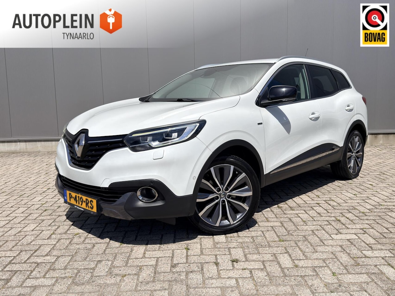 Renault Kadjar - 1.2 TCe Bose *Climate*|Cruise|LED|Stoelver|Parelmoer|Keyless|Trekhaak - AutoWereld.nl