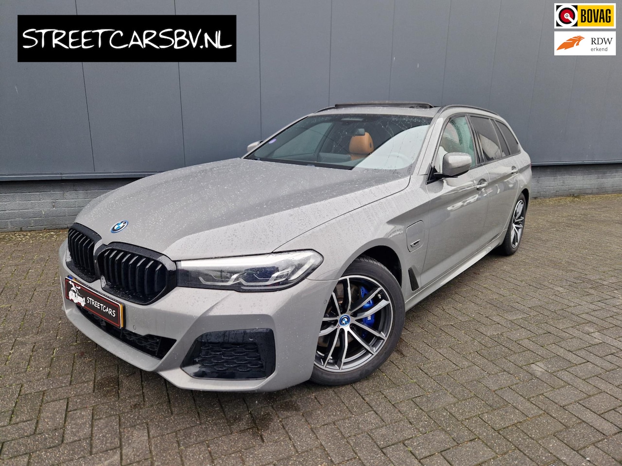 BMW 5-serie Touring - 530e Facelift SOH 92% /LED/PANO/1eig./INCL.BTW - AutoWereld.nl