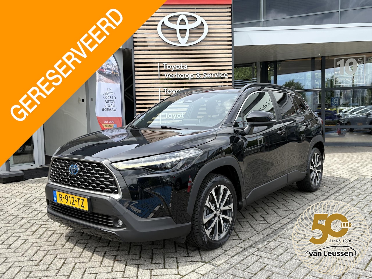 Toyota Corolla Cross - 2.0 High Power Hybrid First Edition 1e EIGENAAR NL-AUTO APPLE CARPLAY ANDROID AUTO CAMERA - AutoWereld.nl