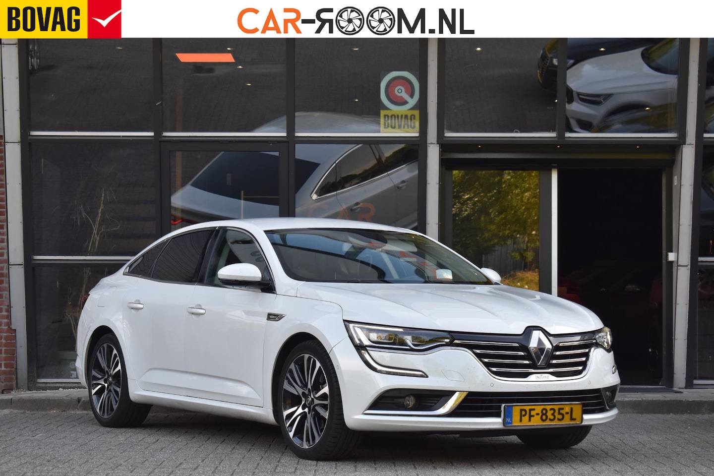 Renault Talisman - 1.6 TCe Initiale Paris Cruise Stoelkoeling Aut Camera Bose NAP - AutoWereld.nl