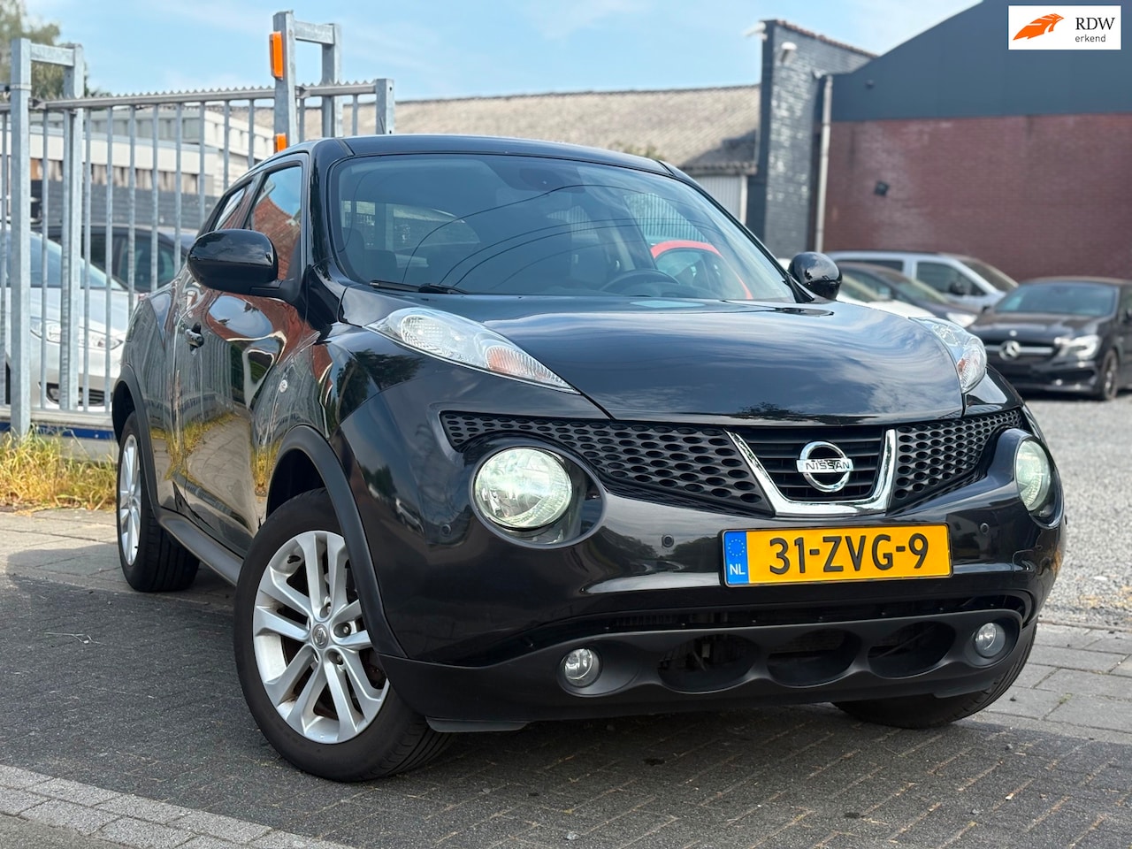 Nissan Juke - 1.6 DIG-T Acenta | Navigatie | A.Camera | Climate control | 17” LMV | - AutoWereld.nl