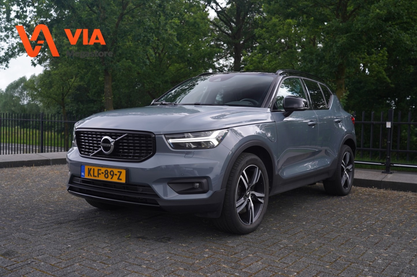 Volvo XC40 - 1.5 PHEV T5 | Recharge | R-design | Dig. Cockpit | Trekhaak | LED | Adaptive Cruise | Came - AutoWereld.nl