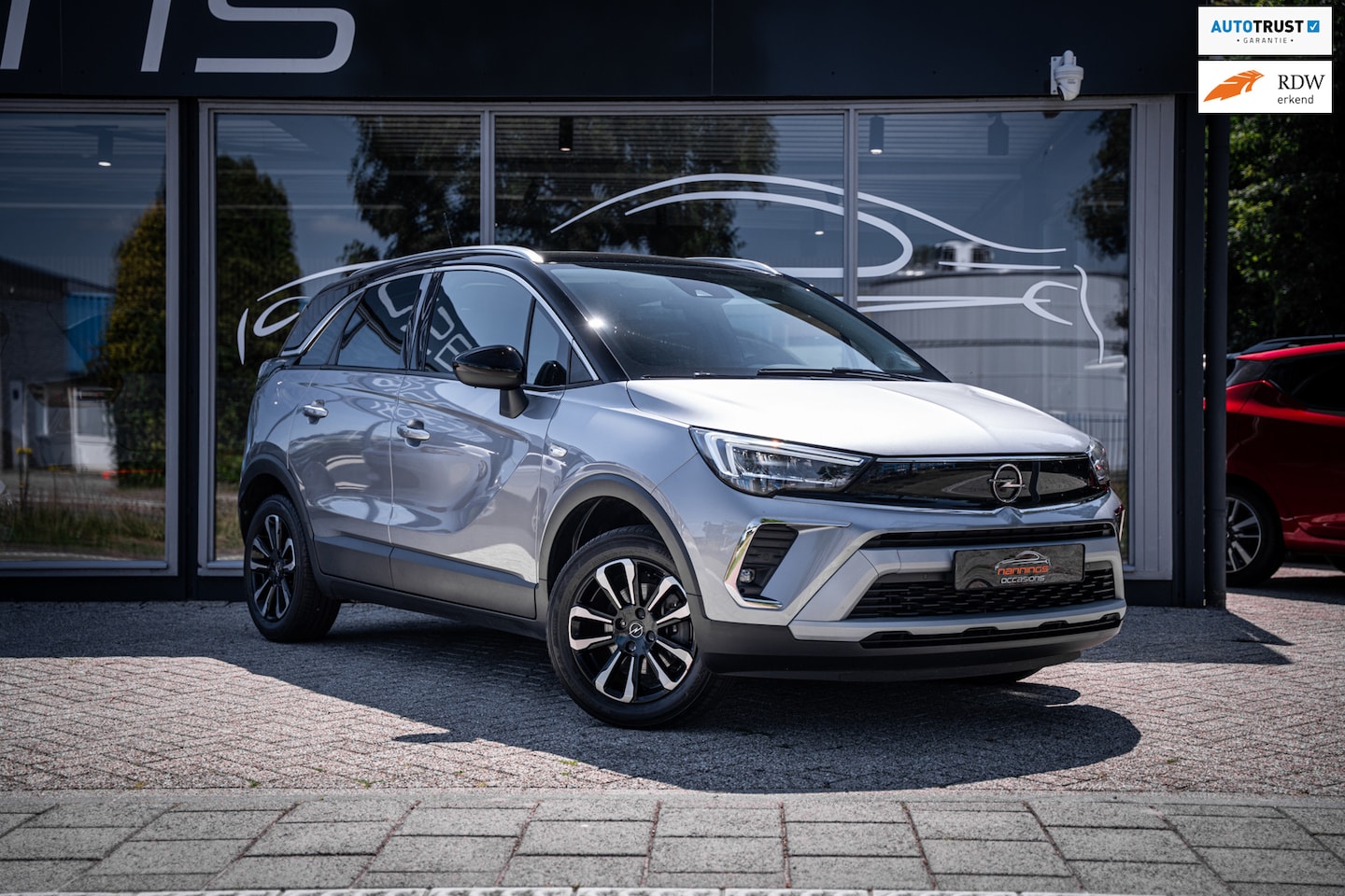 Opel Crossland - 1.2 Turbo Elegance|Cruise|Trekh|Navi|Stoel/stuurverw|Carplay| - AutoWereld.nl