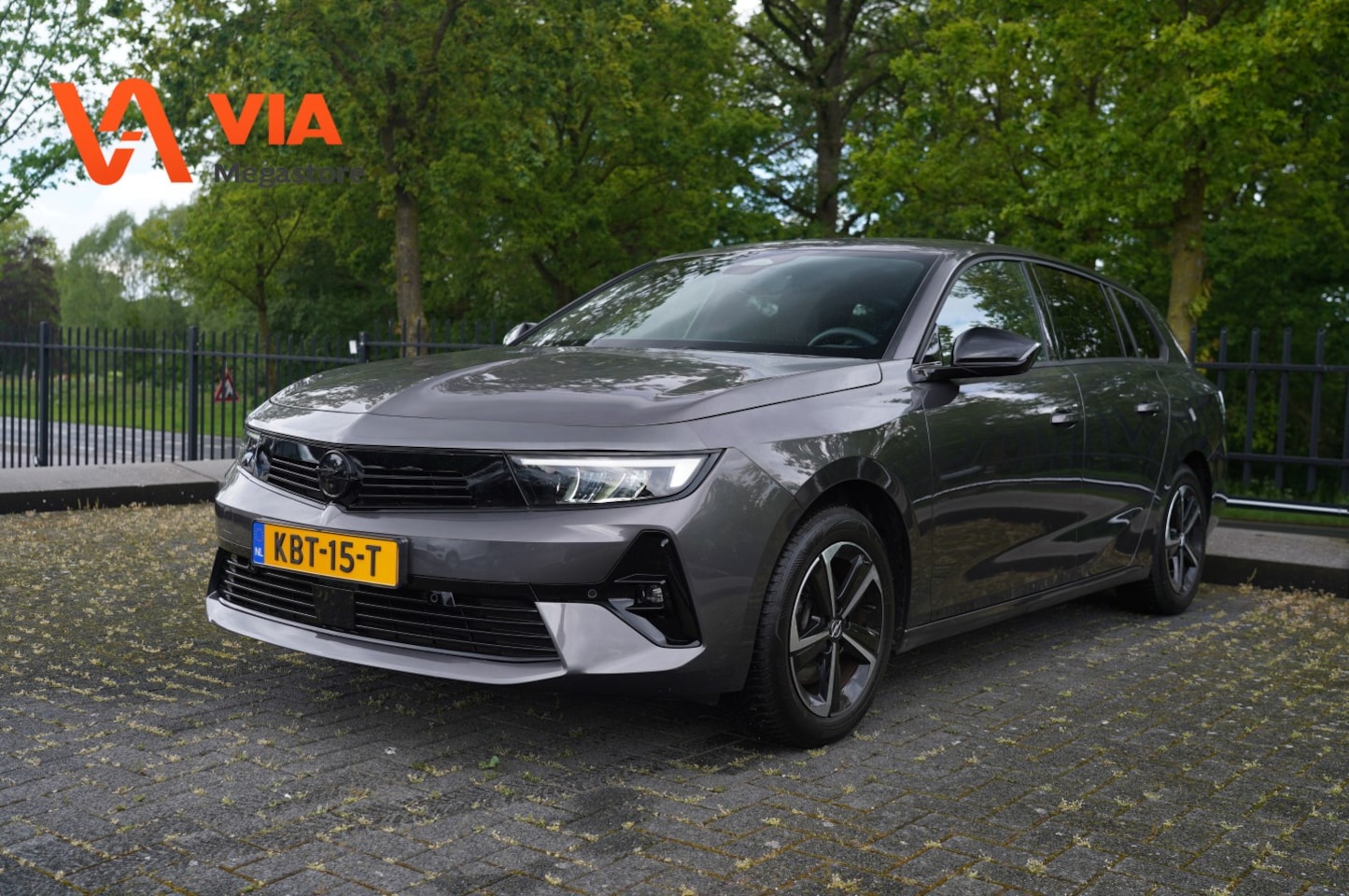 Opel Astra Sports Tourer - 1.2 Turbo GS | Trekhaak | Navi | Stoel Stuurverw. | LED | 360 camera | ECC | ACC| AGR - AutoWereld.nl