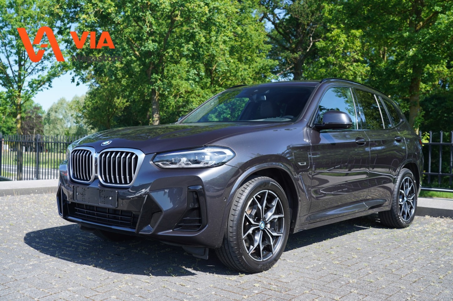 BMW X3 - xDrive30e | M Sport | Climate | Virtual | Sport stoelen | Leder | 360 camera - AutoWereld.nl