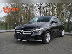 Mercedes-Benz B-klasse - 200 | LED | PDC | Halfleer | Stoelverw. | Climate | Camera | Adaptive Cruise |