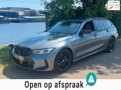 BMW 3-serie Touring - 330i xDrive M Sport Laser Panodak Memory HuD VOL