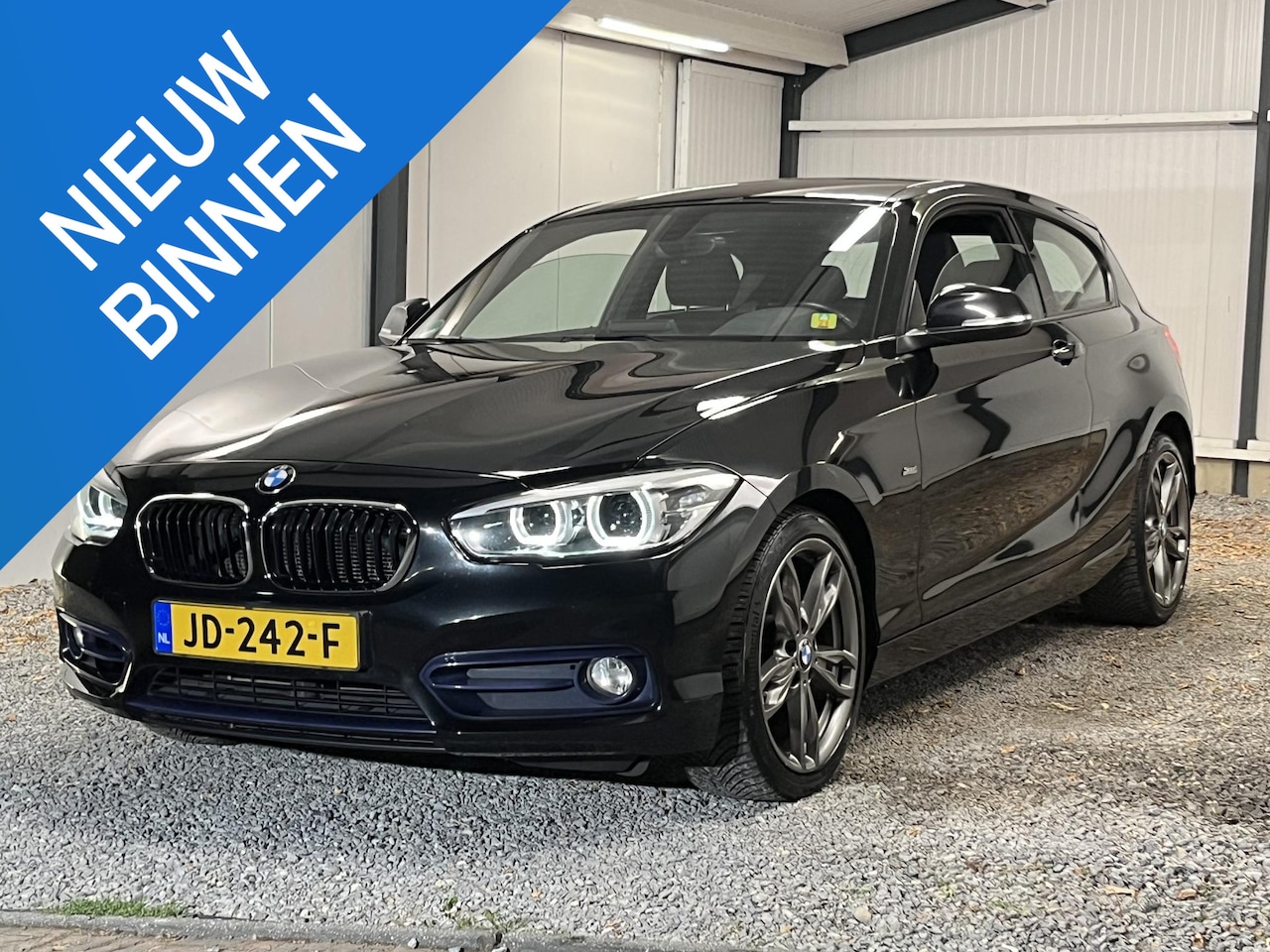 BMW 1-serie - 118i EXE AUT. SportLine 2016 NAVI CRUISE LED ECC PDC 18''LMV APK 3-2027 !! - AutoWereld.nl