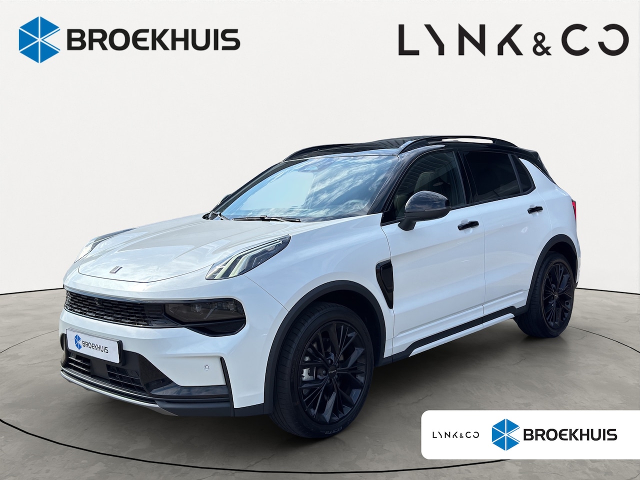 Lynk & Co 01 - 1.5 More | Afwijkende dakkleur | Alarmsysteem | Apple Carplay/Android Auto|telefoonintegra - AutoWereld.nl