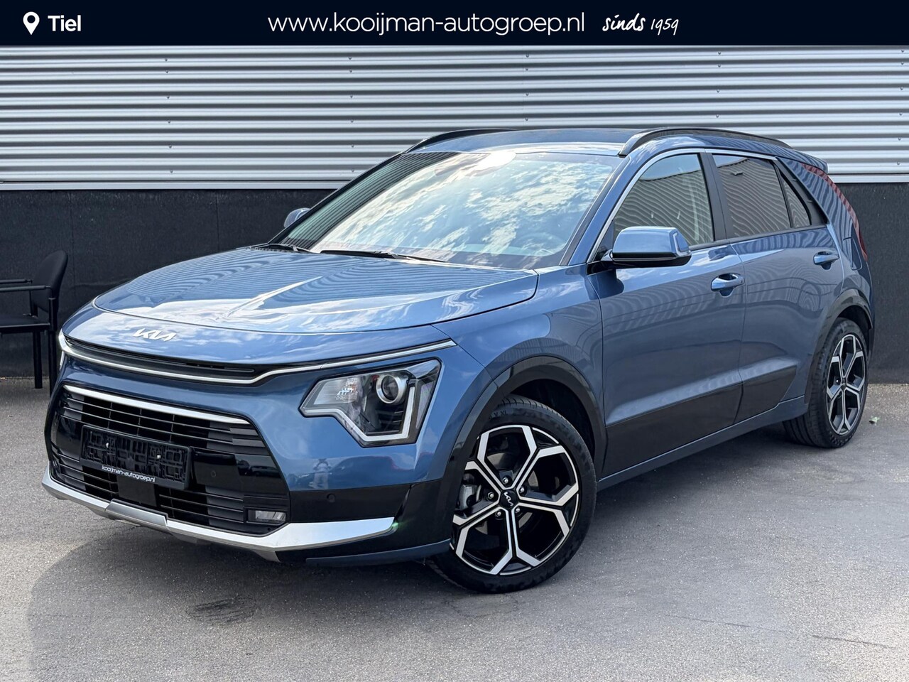 Kia Niro - 1.6 GDi Hybrid DynamicLine Navigatie, 18" LMV, Achteruitrijcamera, Parkeersensoren voor + - AutoWereld.nl