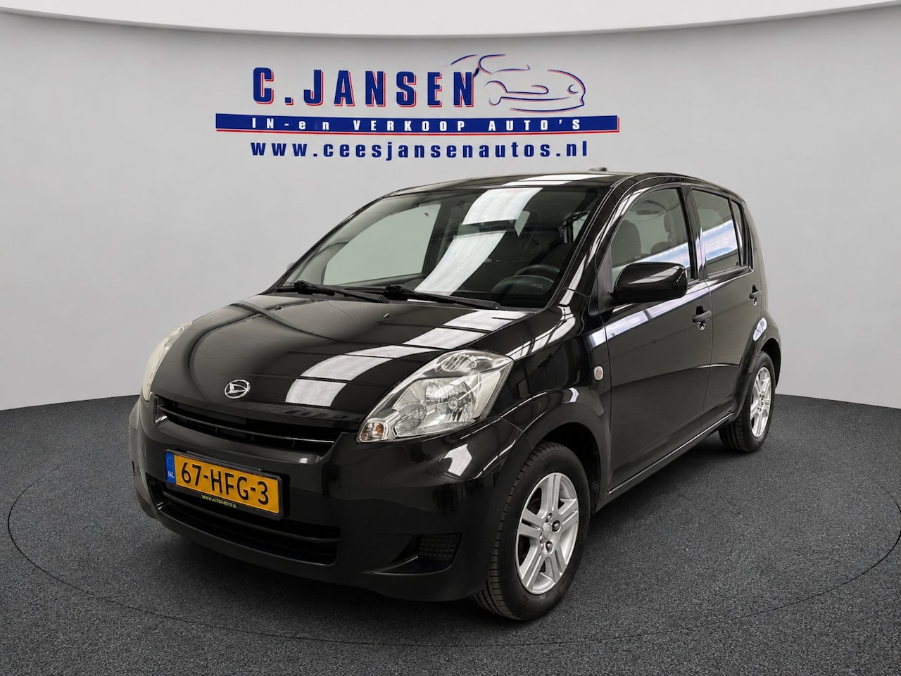 Daihatsu Sirion 2 - 1.0-12V Premium Goede auto! | 14'' Lichtmetalen velgen | AUX aansluiting | Airco - AutoWereld.nl