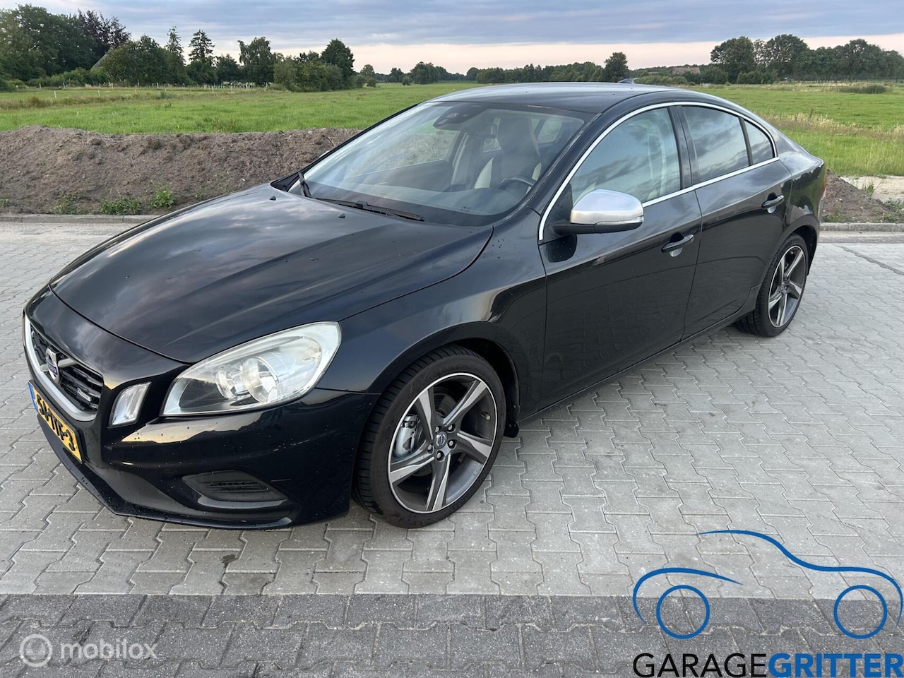 Volvo S60 - 1.6 T3 R-Design 1.6 T3 R-Design - AutoWereld.nl