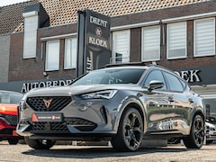 CUPRA Formentor - 1.4 e-Hybrid VZ Performance PANO SCHAALSTOELEN CAMERA 19 INCH BLACK OPTIC