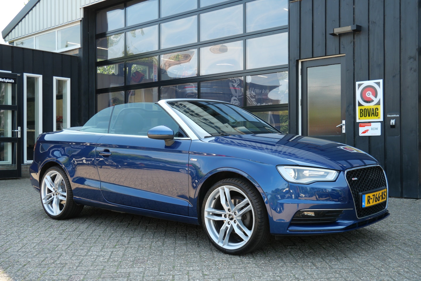 Audi A3 Cabriolet - 1.4 TFSI CoD Ambition Pro Line S Open Days | Cruise | 19'' | Clima | Stoelverwarming - AutoWereld.nl