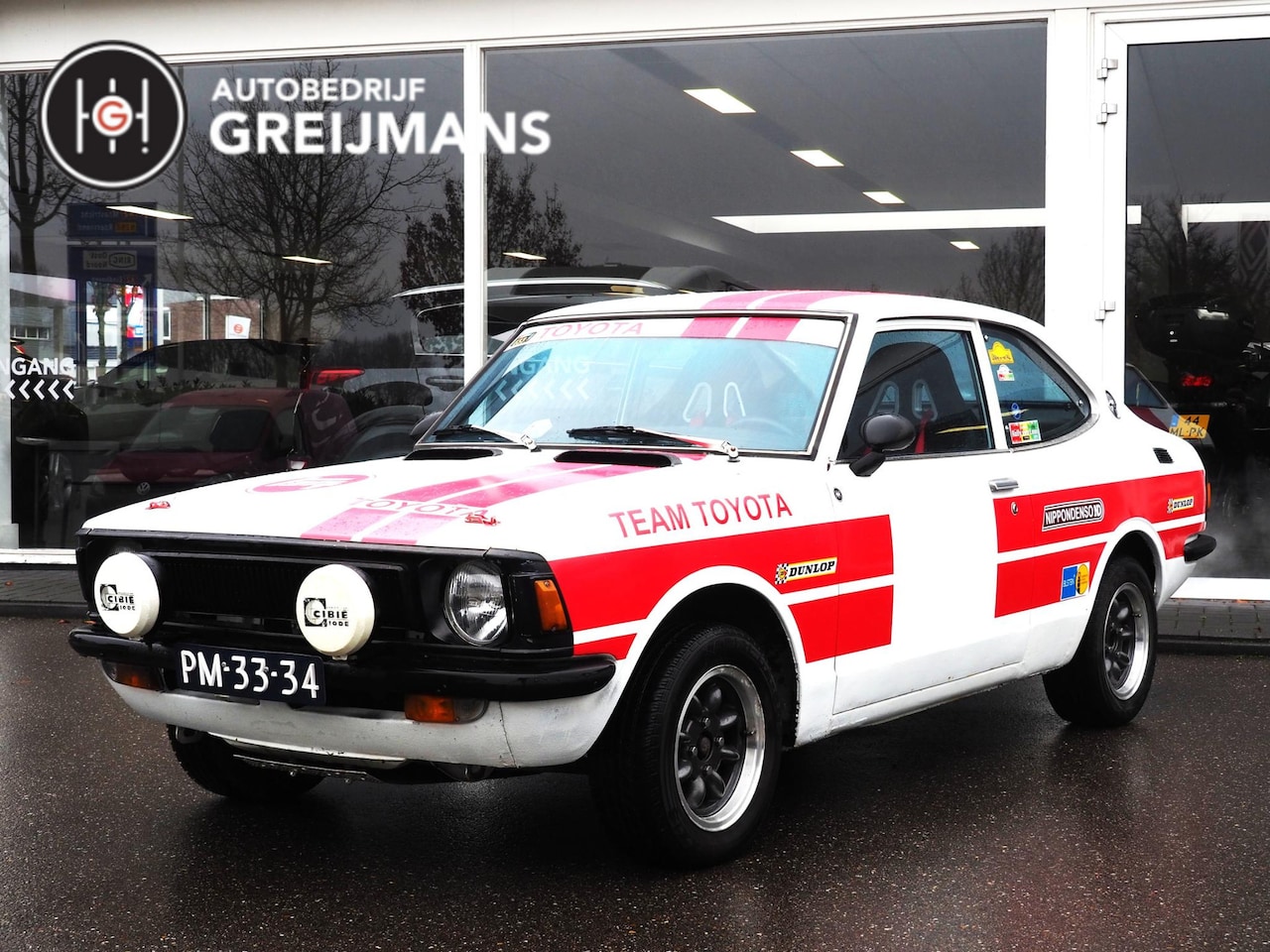 Toyota Corolla - coupe SR ,Rally look, 5 versnel. dubb. carburateur - AutoWereld.nl