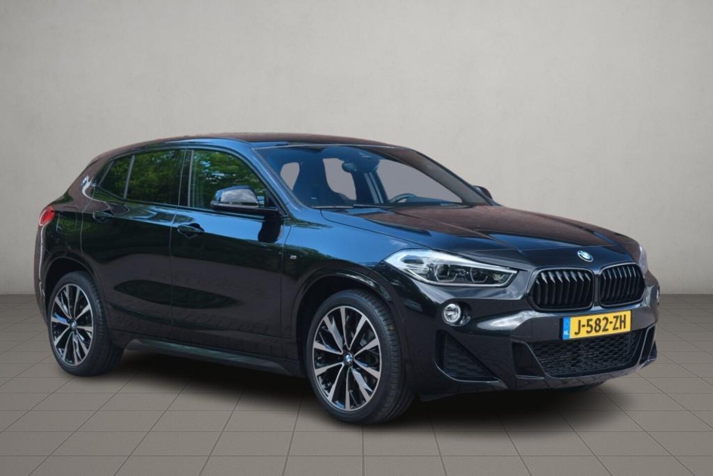 BMW X2 - sDrive20i 192pk Aut. High Executive M Sport | Navi | App Connect | Climate | Camera | Alca - AutoWereld.nl