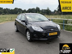 Ford Focus - 1.6 TI-VCT 5Deurs Trehaak Airco Apk tot 2027